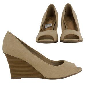 NEW Open Toe Wedge Low 3" Heels Faux Suede Tan Nude Sand Shoes Comfortable Sz 6